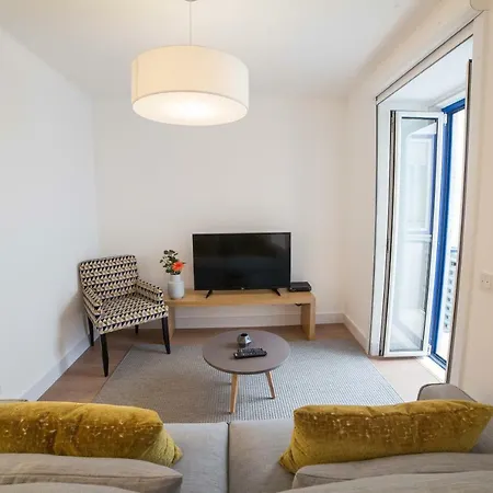 Апартаменты Flh Santa Catarina Cozy *